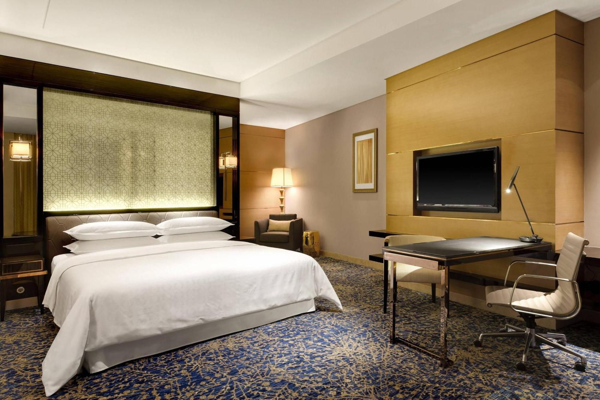 Sheraton Changchun Jingyuetan Hotel Экстерьер фото
