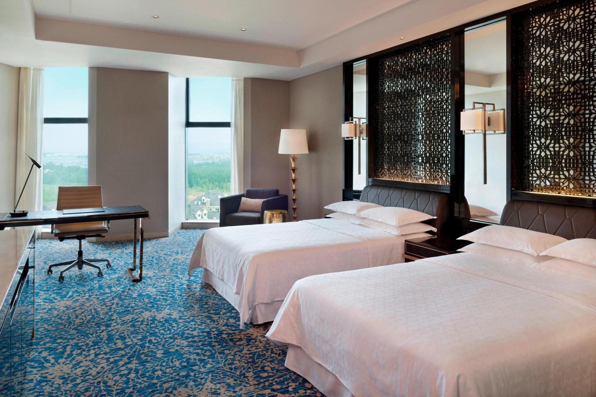 Sheraton Changchun Jingyuetan Hotel Экстерьер фото