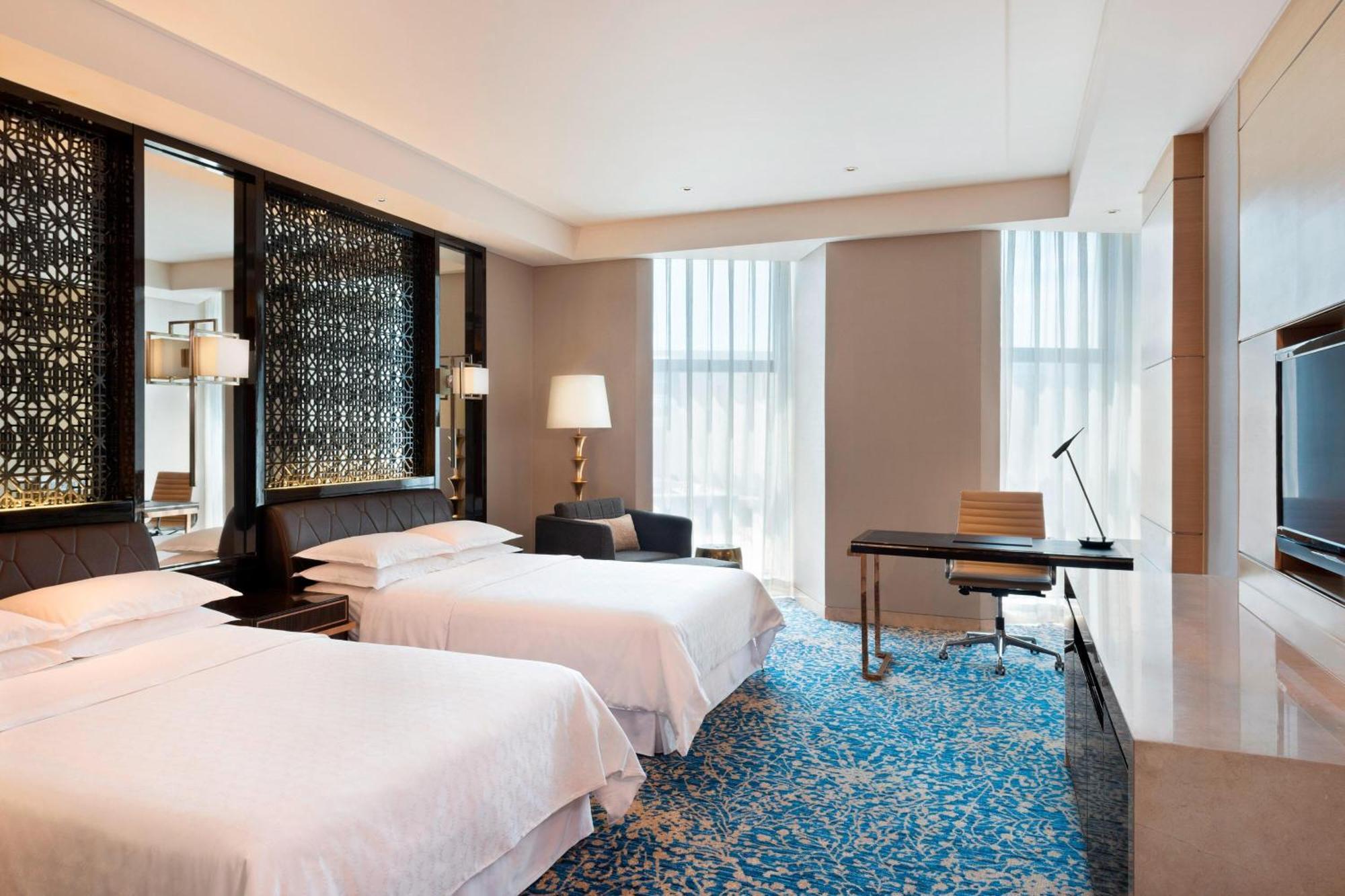 Sheraton Changchun Jingyuetan Hotel Экстерьер фото