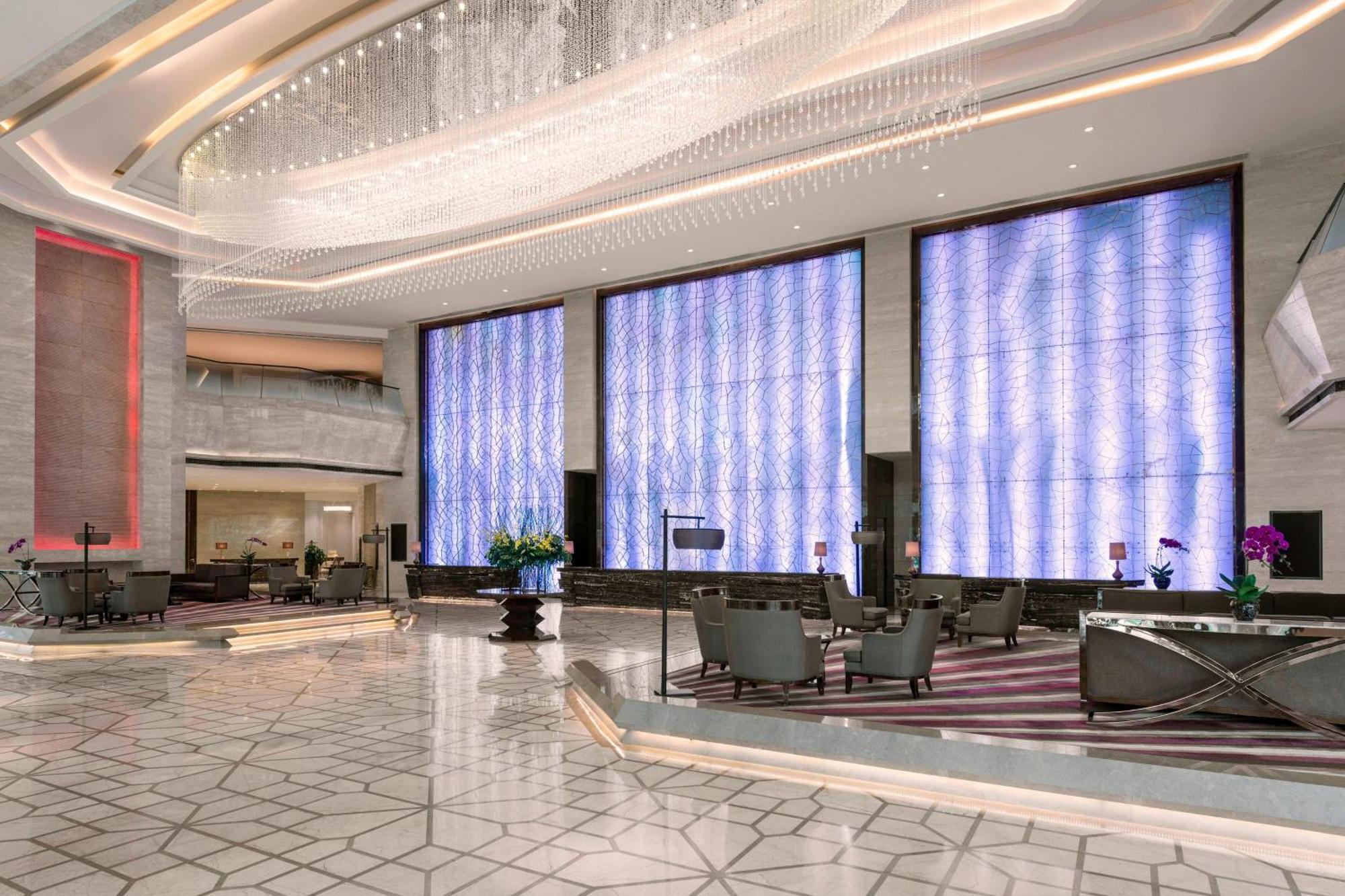 Sheraton Changchun Jingyuetan Hotel Экстерьер фото